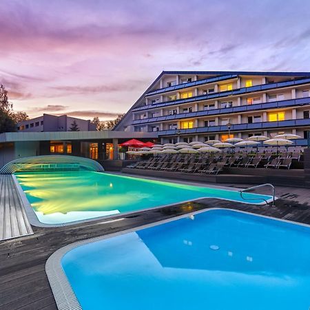 Hotel Jezerka เซช ภายนอก รูปภาพ